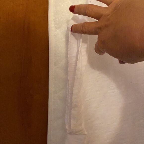 White crop shirt    - Picture 4 of 4